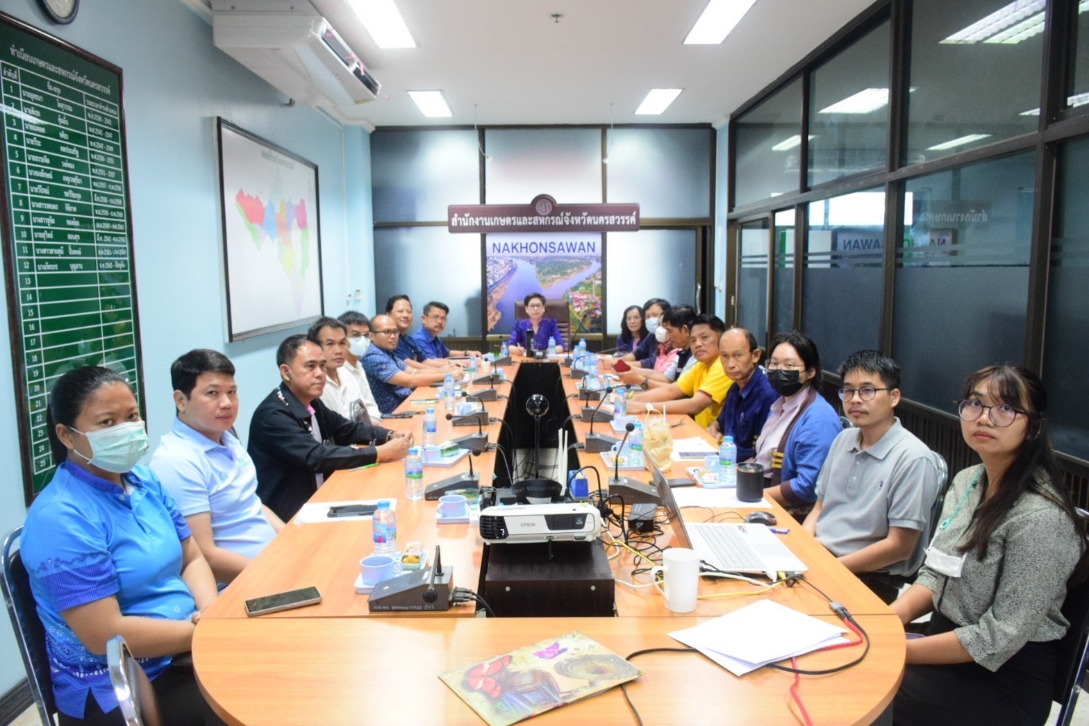 ร่วมรับฟังการสัมมนา เรื่อง ผลกระทบต่อภาคการเกษตร เกษตรกรต่อปรากฎการณ์เอลนิโญ : การเตรียมการและการขับเคลื่อน ณ ห้องประชุมสำนักงานเกษตรและสหกรณ์จังหวัดนครสวรรค์