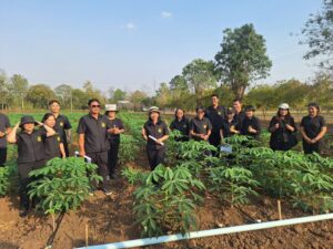 เข้าปฎิบัติงาน ติดตามงาน และเยี่ยมชมศูนย์วิจัยและพัฒนาการเกษตรกาญจนบุรี