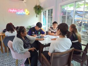 เข้าร่วมคณะผู้ตรวจรับรองร้านอาหารวัตถุดิบปลอดภัย