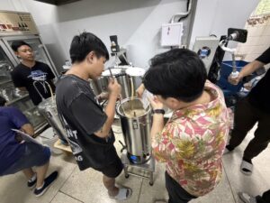 เข้าร่วมฝึกอบรมเชิงปฎิบัติการผลิตเครื่องดื่มแอลกอฮอร์ดีกรีต่ำในรูปแบบเบียร์