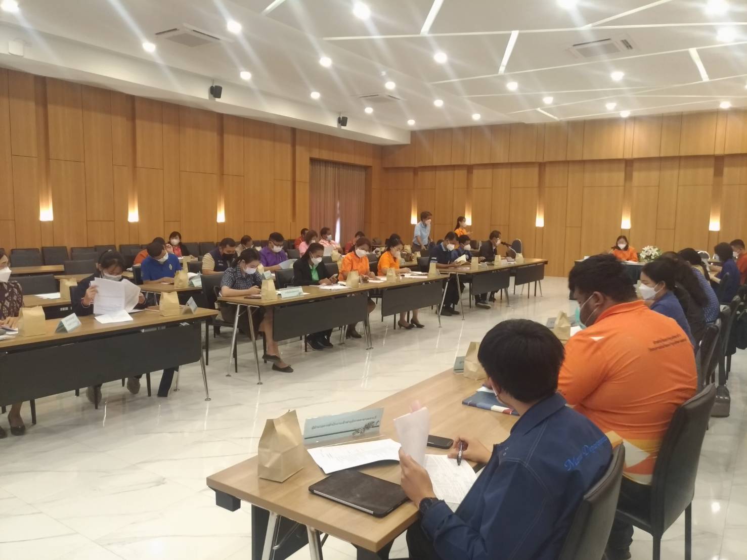 ร่วมประชุมคณะทำงานส่งเสริมพัฒนาอาชีพและการตลาดภายใต้คณะกรรมการนโยบายที่ดิน (คทช.) จังหวัดเพชรบุรี ครั้งที่ 2/2566