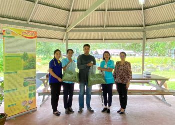 ร่วมต้อนรับคณะศึกษาดูงานจากศูนย์วิจัยและพัฒนาการเพาะเลี้ยงสัตว์น้ำจืดตรัง