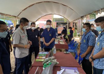 ศวพ. ตรัง เข้าร่วม ” โครงการคลินิกเกษตรเคลื่อนที่ในพระบรมราชานุเคราะห์ฯ ครั้งที่ 1″ ประจำปีงบประมาณ 2565
