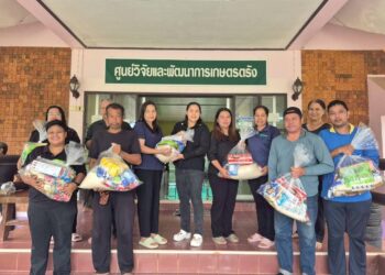 ศวพ.ตรัง มอบถุงยังชีพให้แก่บุคลากรศูนย์ฯ และประชาชนกลุ่มเปราะบาง ภายในเขตตำบลปะเหลียน อำเภอปะเหลียน จังหวัดตรัง ที่ได้รับผลกระทบจากภาวะน้ำท่วมหนักช่วงปลายเดือนพฤศจิกายน 2568