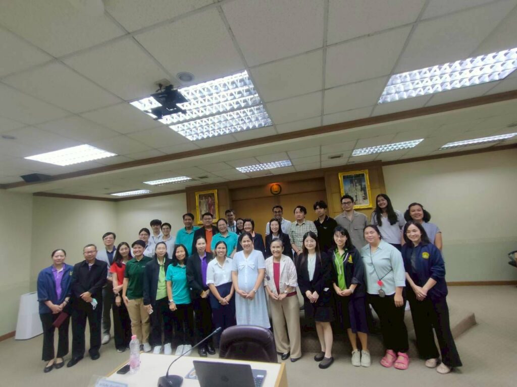 กลุ่มวิจัยเทคโนโลยีชีวภาพทางการเกษตรจัดฝึกอบรมการวิเคราะห์ข้อมูลชีวสารสนเทศเพื่อพัฒนาเครื่องหมายโมเลกุลสำหรับการปรับปรุงพันธุ์พืช