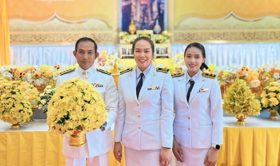 วันที่ 31 มีนาคม 2568 เจ้าหน้าที่ศูนย์วิจัยพืชไร่อุบลราชธานี ร่วมพิธีถวายราชสักการะวางพานพุ่มดอกไม้สด เบื้องหน้าพระบรมสาทิสลักษณ์ พระบาทสมเด็จพระนั่งเกล้าเจ้าอยู่หัวพระมหาเจษฎาราชเจ้า เนื่องใน “วันที่ระลึกพระบาทสมเด็จพระนั่งเกล้าเจ้าอยู่หัวพระมหาเจษฎาราชเจ้า”