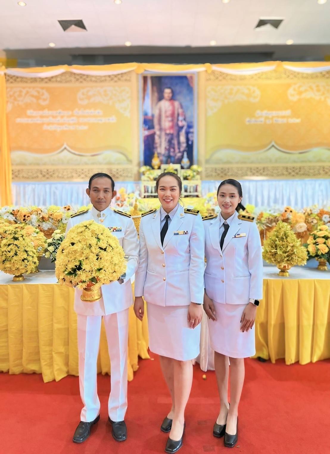 วันที่ 31 มีนาคม 2568 เจ้าหน้าที่ศูนย์วิจัยพืชไร่อุบลราชธานี ร่วมพิธีถวายราชสักการะวางพานพุ่มดอกไม้สด เบื้องหน้าพระบรมสาทิสลักษณ์ พระบาทสมเด็จพระนั่งเกล้าเจ้าอยู่หัวพระมหาเจษฎาราชเจ้า เนื่องใน “วันที่ระลึกพระบาทสมเด็จพระนั่งเกล้าเจ้าอยู่หัวพระมหาเจษฎาราชเจ้า”