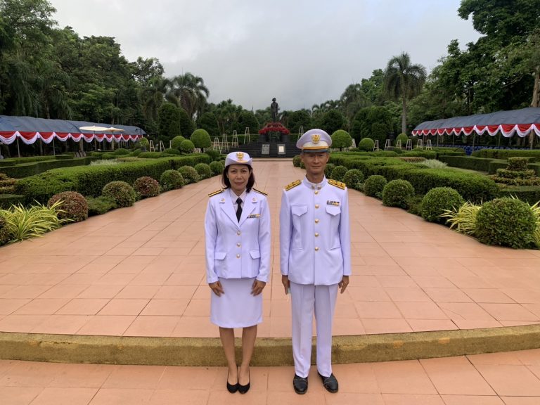 เข้าร่วมประกอบพิธีถวายพวงมาลา และถวายเครื่องราชสักการะ เนื่องในวันคล้ายวันสวรรคตของ สมเด็จพระศรีนครินทราบรมราชชนนี