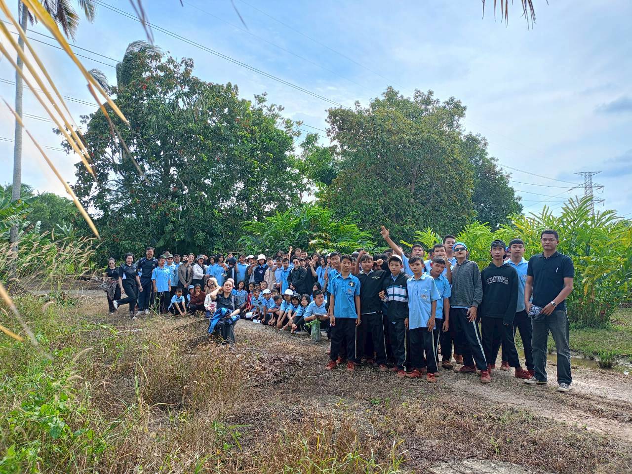 โรงเรียนบ้านบางไม้แก้วประชาสามัคคี ศึกษาดูงานศูนย์วิจัยพืชสวนชุมพร