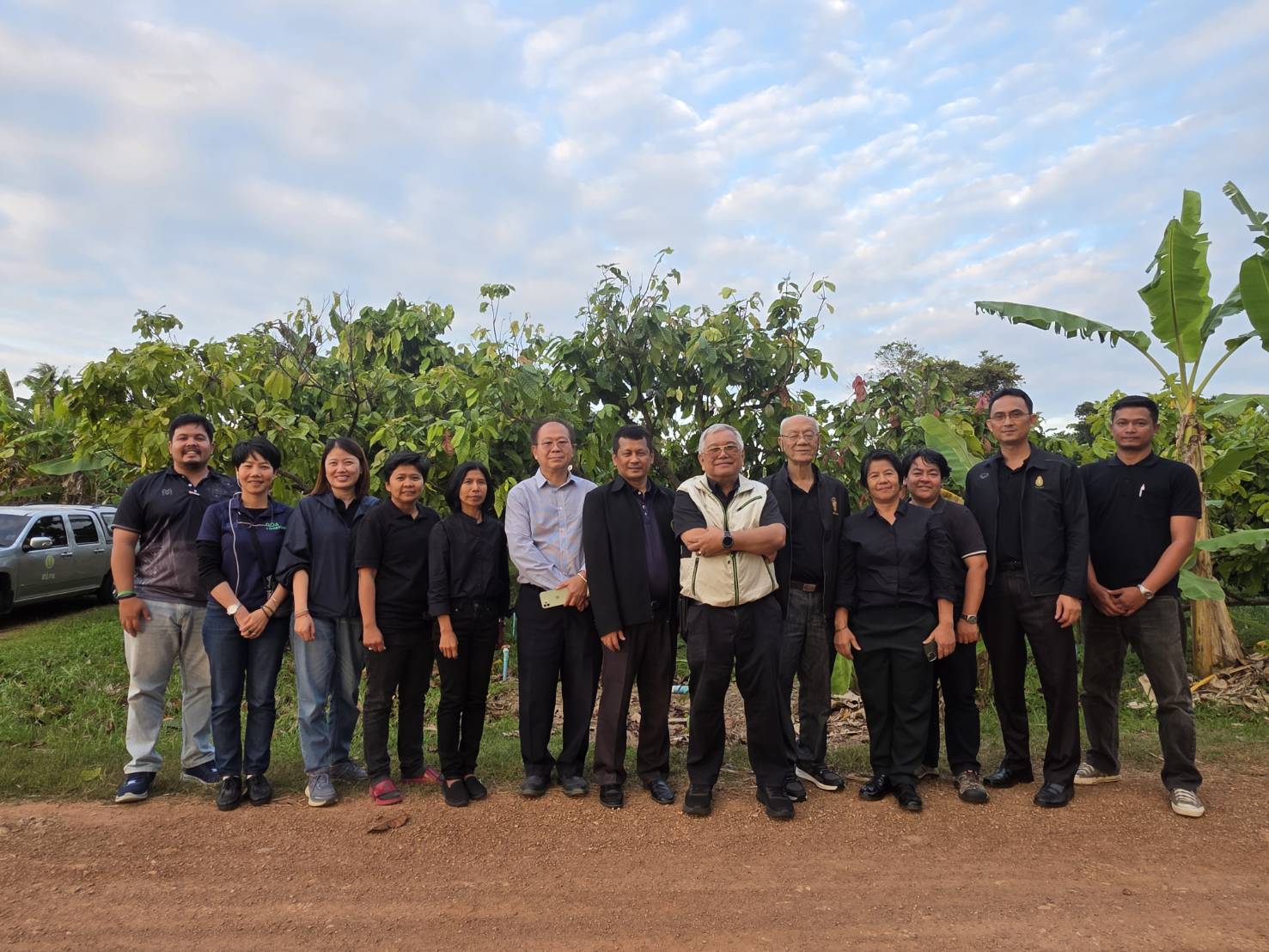 ศวส.ชุมพร ต้อนรับรองศาสตราจารย์ ดร.อภิชาติ  อนุกูลอำไพ ที่ปรึกษากรมชลประทาน และคณะ