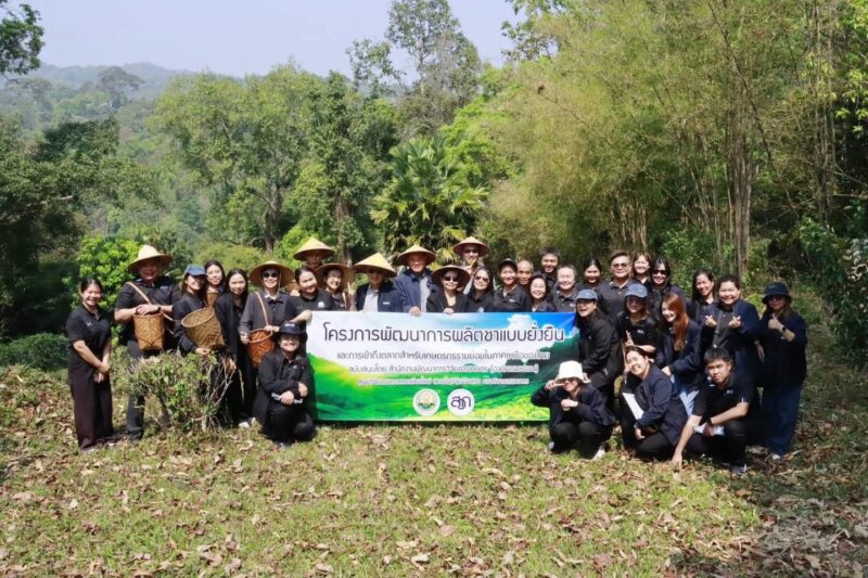 ดร.อรทัย วงค์เมธา ผู้อำนวยการศูนย์วิจัยเกษตรหลวง เชียงใหม่  มอบหมายให้ ดร.ศิรากานต์ ขยันการ นักวิชาการเกษตรชำนาญการพิเศษ พร้อมเจ้าหน้าที่ของศูนย์ฯ ร่วมให้การต้อนรับคณะผู้บริหารจากสำนักงานพัฒนาการวิจัยการเกษตร (สวก.)