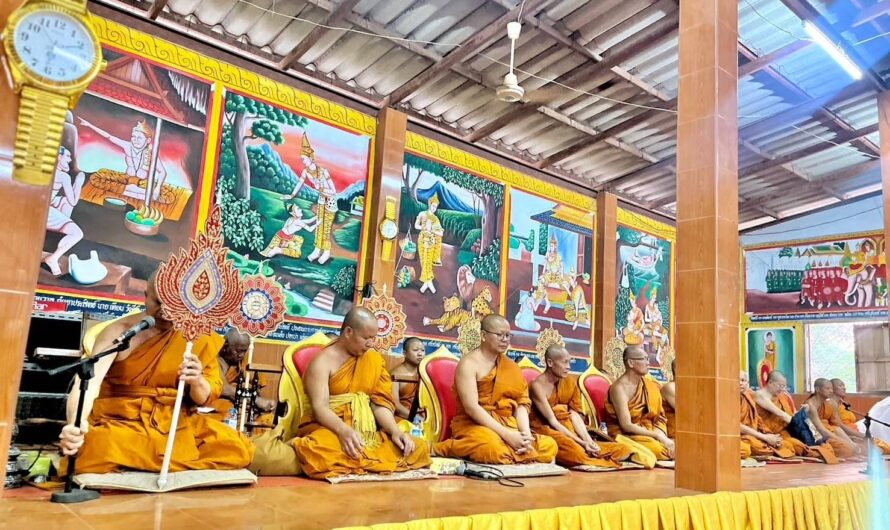 ร่วมพิธีเจริญพระพุทธมนต์เฉลิมพระเกียรติถวายพระพรชัยมงคลแด่พระบาทสมเด็จพระเจ้าอยู่หัว