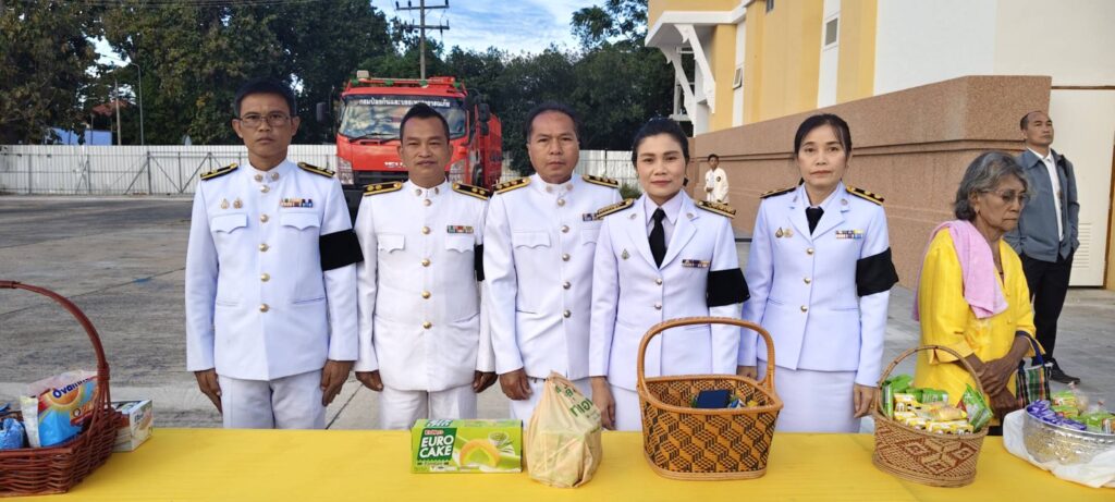 ร่วมกิจกรรมเนื่องในวันคล้ายวันพระราชสมภพ พระบาทสมเด็จพระบรมชนกาธิเบศร มหาภูมิพลอดุลยเดชมหาราช บรมนาถบพิตร วันชาติ และวันพ่อแห่งชาติ