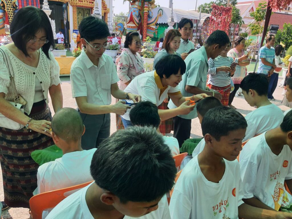 ร่วมพิธีปลงผมนาคและบรรพชาสามเณร โครงการบรรพชาสามเณรภาคฤดูร้อนเฉลิมพระเกียรติ ประจำปี พ.ศ. 2569