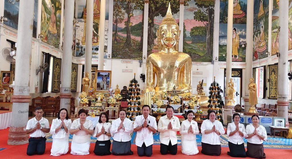 ร่วมพิธีแสดงตนเป็นพุทธมามกะ และพิธีเวียนเทียนเพื่อเป็นพุทธบูชา โครงการวันสำคัญทางพระพุทธศาสนา “วันวิสาขบูชา” ประจำปี พ.ศ. 2569