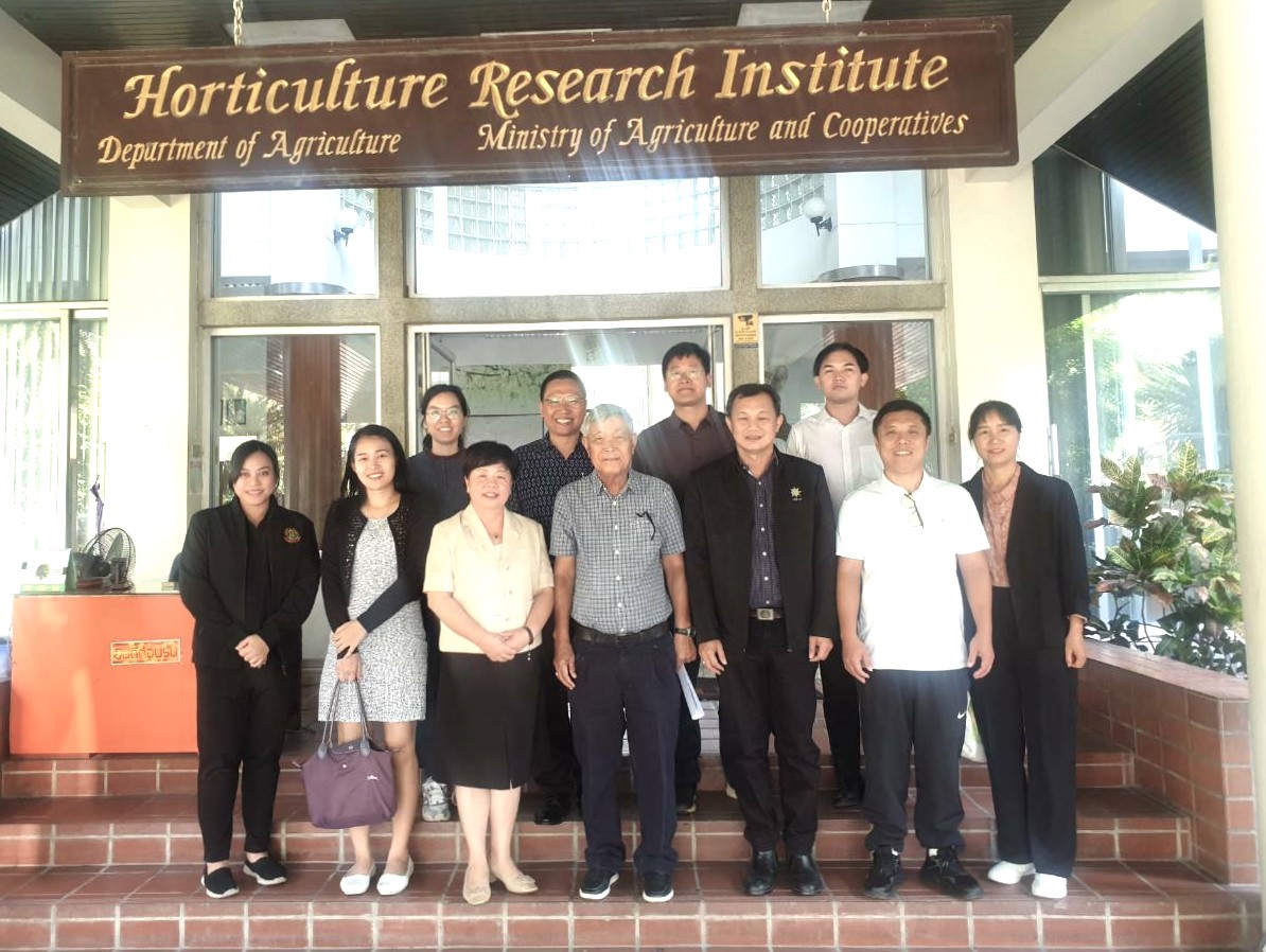 สถาบันวิจัยพืชสวนให้การต้อนรับคณะผู้เชี่ยวชาญ CATAS เพื่อหารือความร่วมมือด้านวิจัยไม้ดอกไม้ประดับไทย–จีน