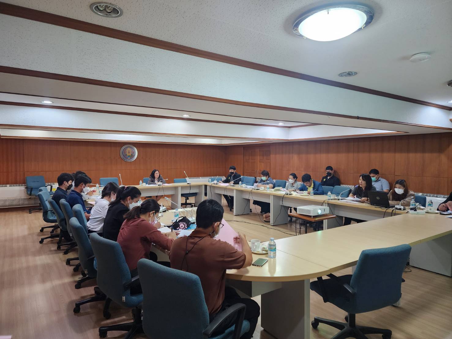 ประชุมหารือเกี่ยวกับความพร้อมที่จะรับผิดชอบในการปฏิบัติงานด้านต่าง ๆ ของกรมวิชาการเกษตรที่เกี่ยวข้องกับทรัพยากรธรรมชาติและสิ่งแวดล้อม
