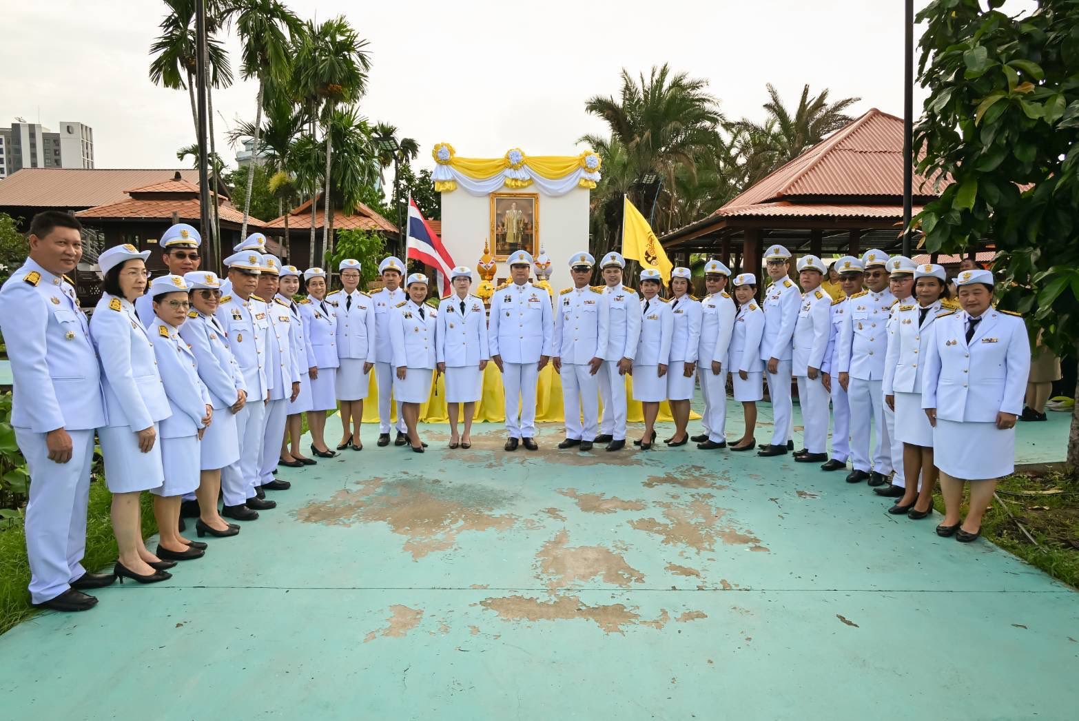 กรมวิชาการเกษตรจัดกิจกรรมทำบุญตักบาตรและพิธีน้อมรำลึก เนื่องในวันนวมินทรมหาราช ประจำปี 2568