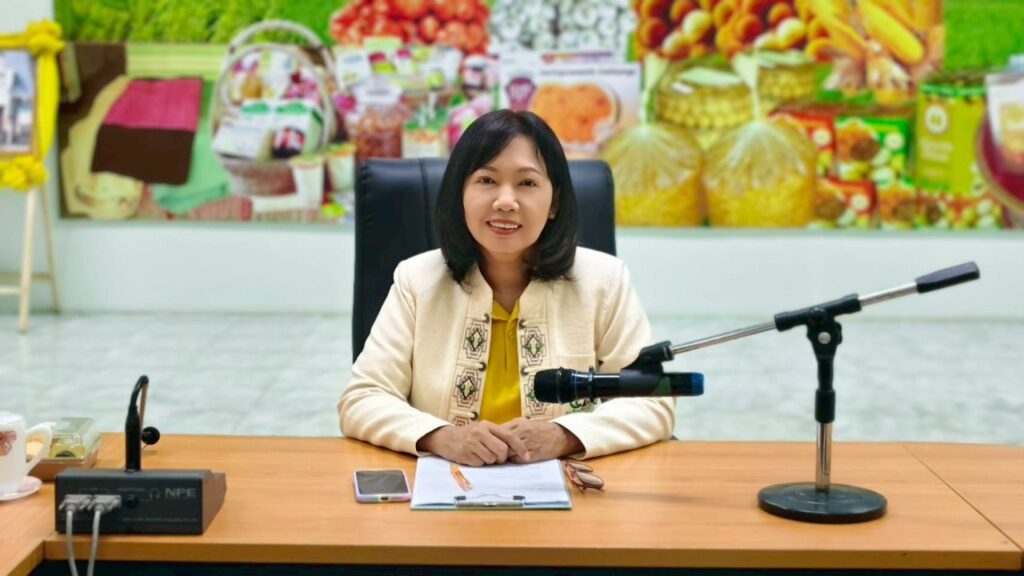 ประชุมชี้แจงโครงการสกัดการระบาดของโรคแมลงศัตรูพืช เชื้อรา และการสนับสนุนพันธุ์พืชและปัจจัยการผลิตเพื่อช่วยเหลือเกษตรกรที่ประสบภัยพิบัติ ปี 2567/2568 กิจกรรม สนับสนุนเกษตรกรผลิตก้อนเชื้อเห็ดเศรษฐกิจ จังหวัดลำพูน
