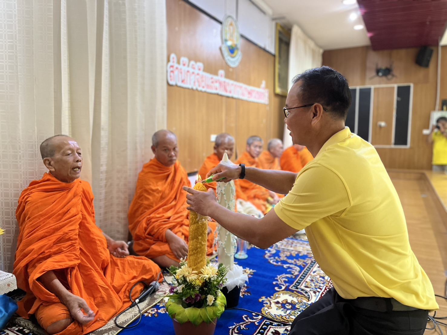 สวพ.2 จัดกิจกรรมทำบุญและถวายเทียนพรรษา เนื่องในโอกาสเฉลิมพระชนมพรรษา พระบาทสมเด็จพระวชิรเกล้าเจ้าอยู่หัว