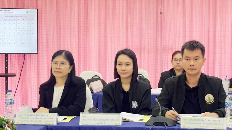 LINE_ALBUM_14 กปน (10.6.69) ประชุมคณะทำงานติดตามและประเมินผลฯ_260615_4