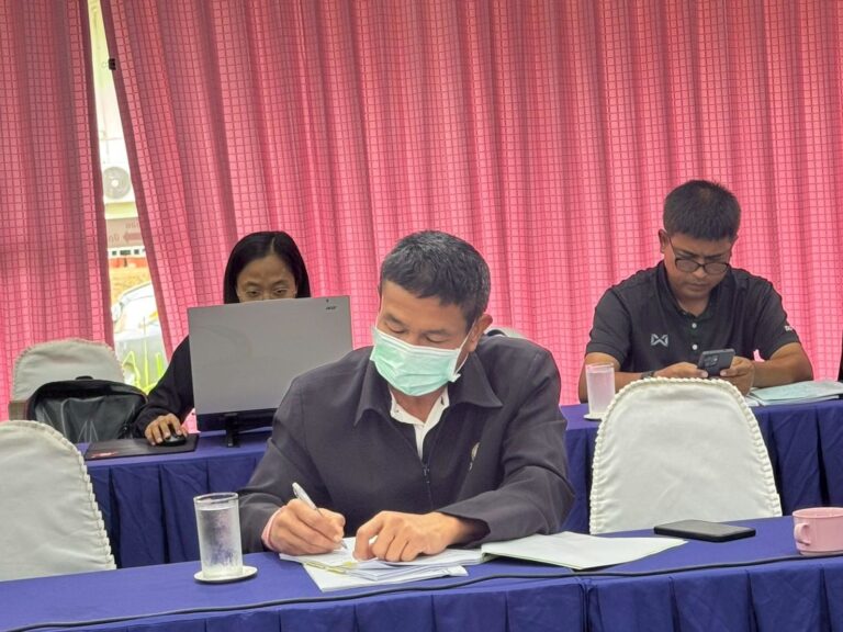 LINE_ALBUM_27 กถท (17.6.69) ประชุม GAP ครั้งที่ 6-69_260618_4