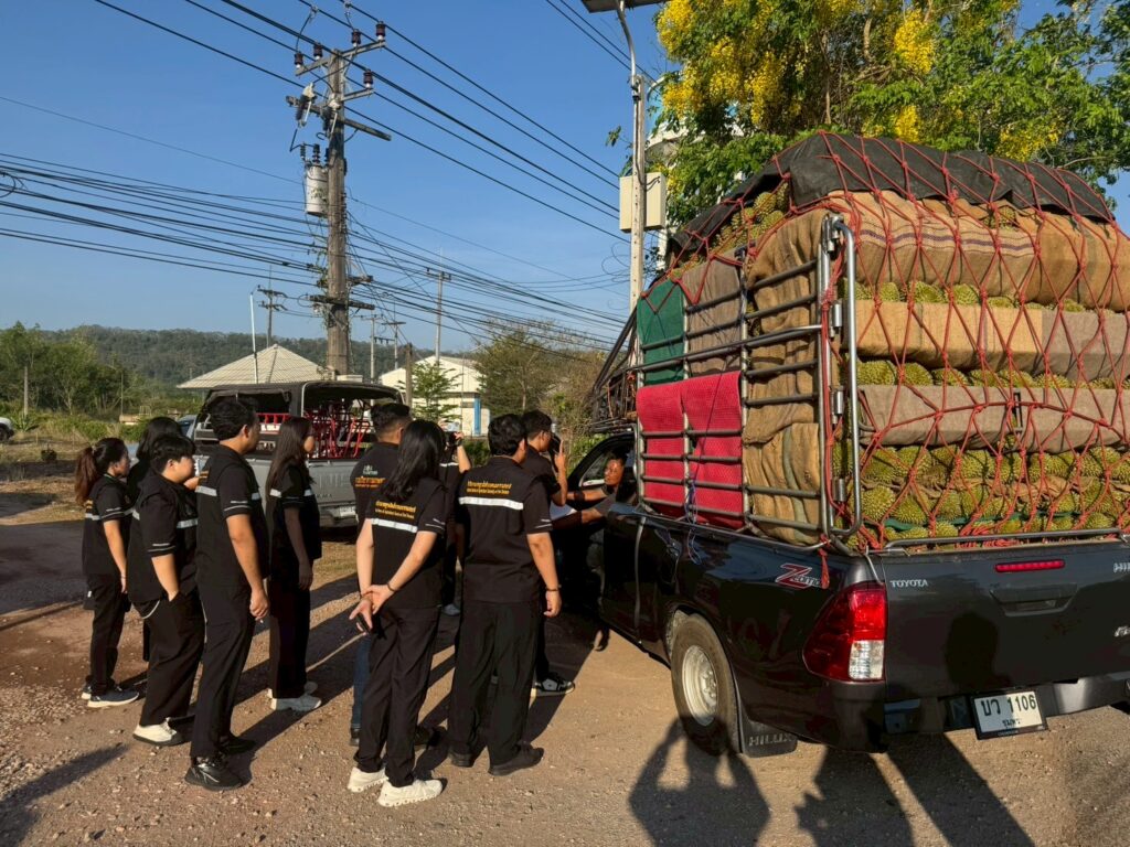 LINE_ALBUM_3 กปน (7.4.69)ร่วมมกอชตรวจโรงคัดบรรจุ และชุดเฉพาะฯ_260408_3