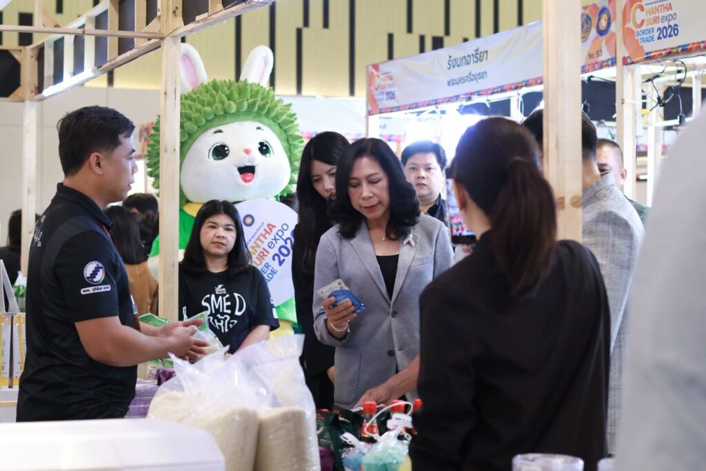 LINE_ALBUM_36 กถท (20.6.69) ร่วมประชุมฯ ร่วมงาน มหกรรมการค้าฯ_260622_2