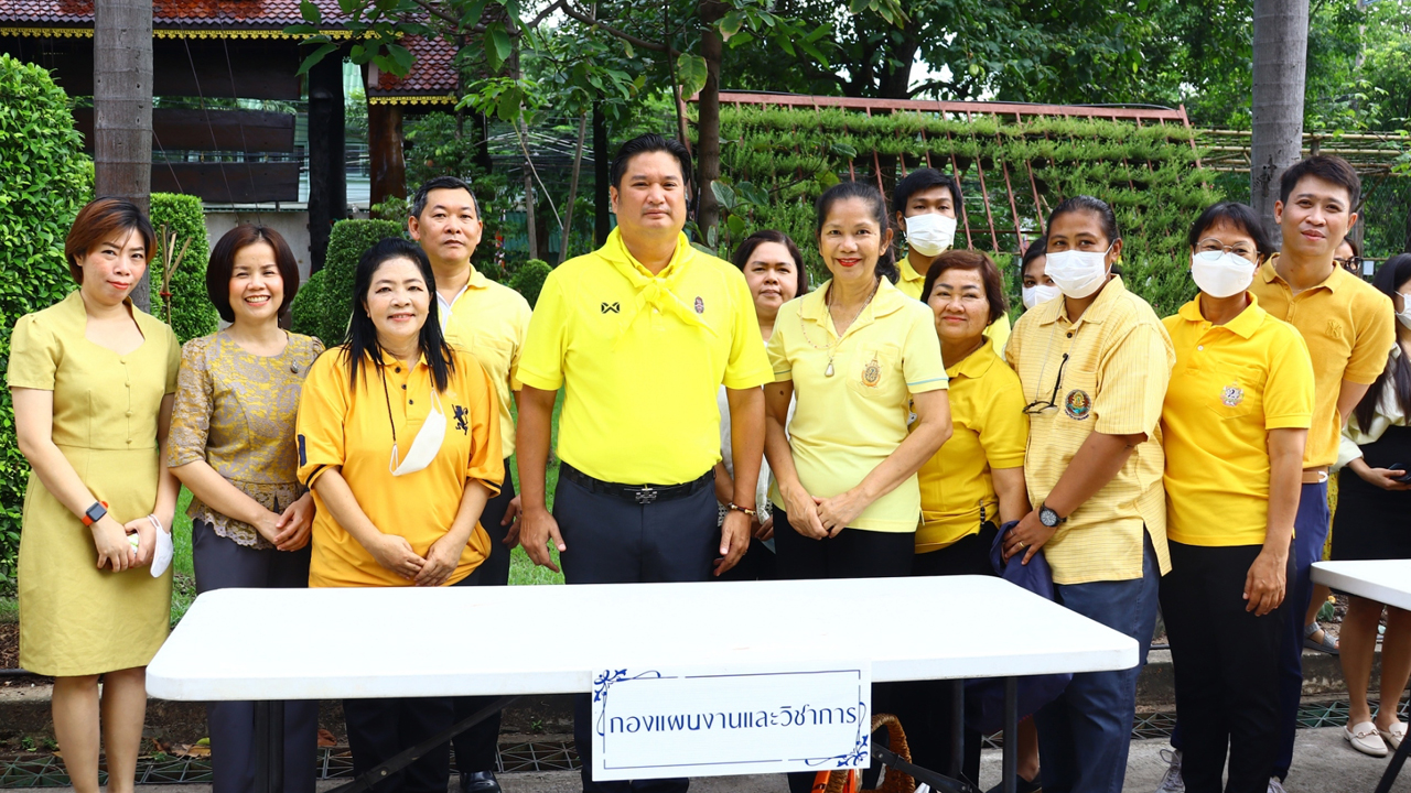กิจกรรมเนื่องในวันเฉลิมพระชนมพรรษาพระบาทสมเด็จพระเจ้าอยู่หัว