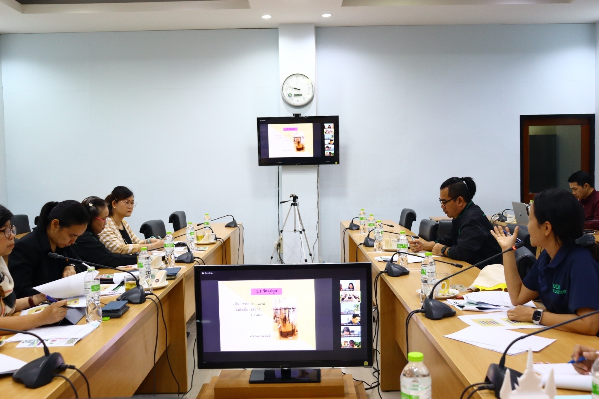 ประชุม หารือการขยายผลเทคโนโลยีร่วมกันระหว่างกรมวิชาการเกษตรและกรมส่งเสริมการเกษตร