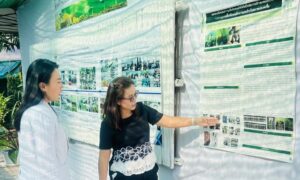 สมาชิกสภาผู้แทนราษฎรจังหวัดชัยภูมิ เขต 4 เยี่ยมชมการดำเนินงานของศูนย์วิจัยและพัฒนาเมล็ดพันธุ์ขอนแก่น