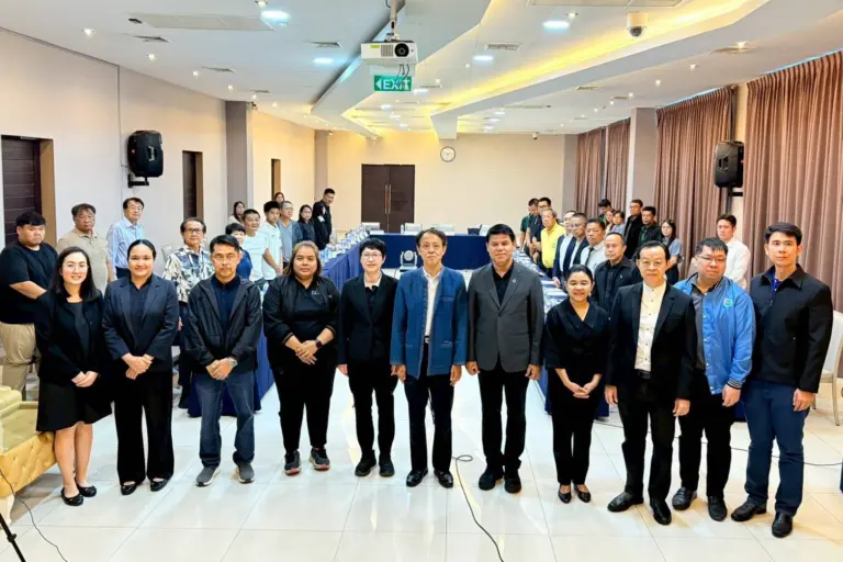 สัมมนาระดมความเห็นต่อร่างมาตรฐานสินค้าเกษตร เรื่อง การปฏิบัติที่ดีสำหรับโรงรวบรวมข้าวโพดเมล็ดแห้งปลอดการเผา ตอบรับนโยบายของนายสุริยะ จึงรุ่งเรืองกิจ รัฐมนตรีว่าการ​กระทรวงเกษตรและสหกรณ์ที่ให้ความสำคัญกับปัญหาการเผาในพื้นที่การเกษตรเพื่อลดปัญหาฝุ่น PM 2.5 สำหรับภาคเกษตรอย่างยั่งยืน